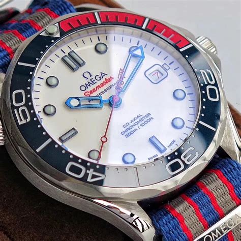 omega commander replica